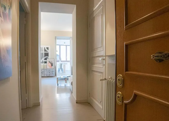 Easytopstay - Trastevere Cozy Nest With Terrace Apartamento